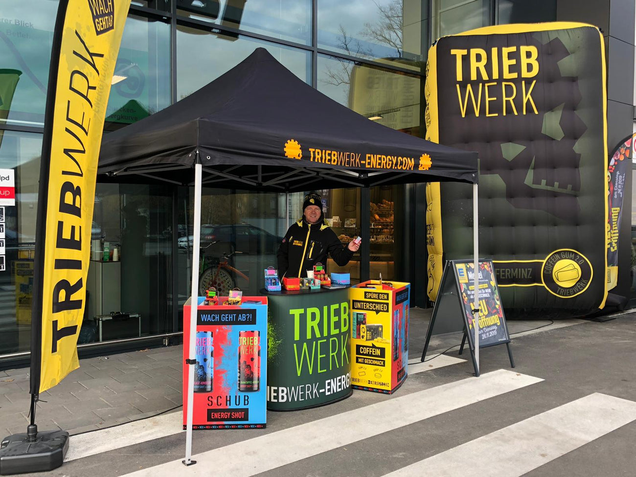 TRIEBWERK im stationären Handel