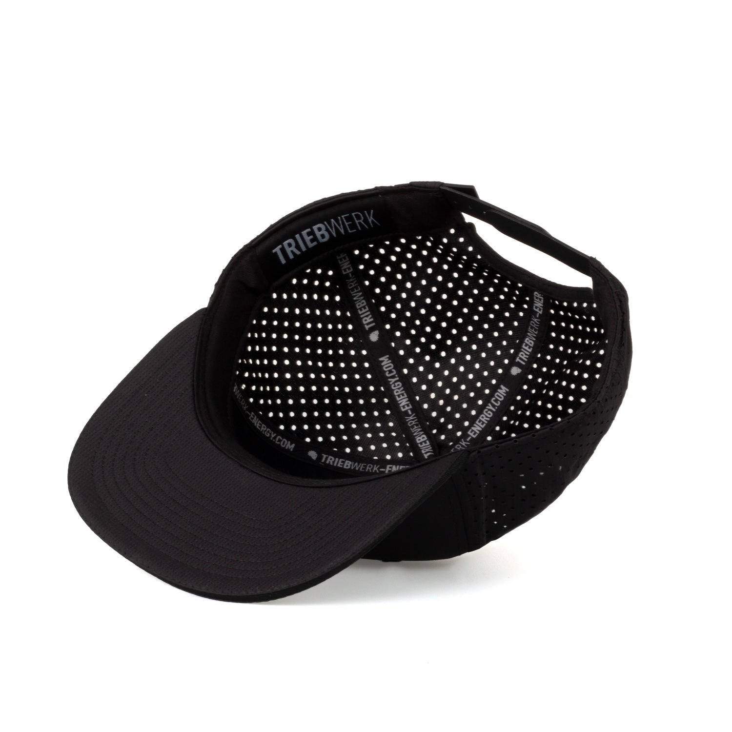 Perforated Snapback All black